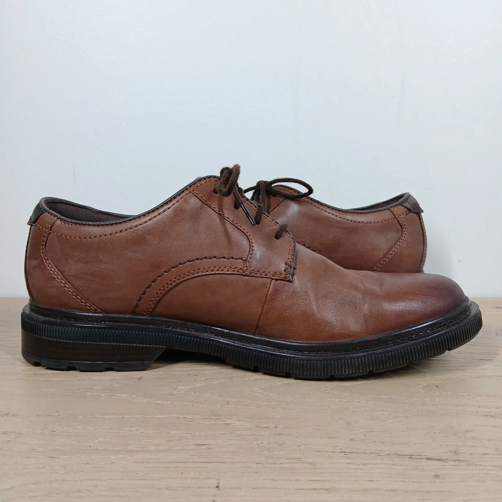 Clarks Derby Shoes Mens 10 Brown Leather Comfort Lug Sole Oxford Business